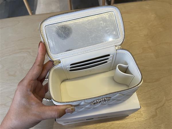 2026131222429966 590